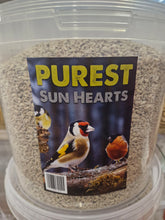 Load image into Gallery viewer, Sunflower hearts
